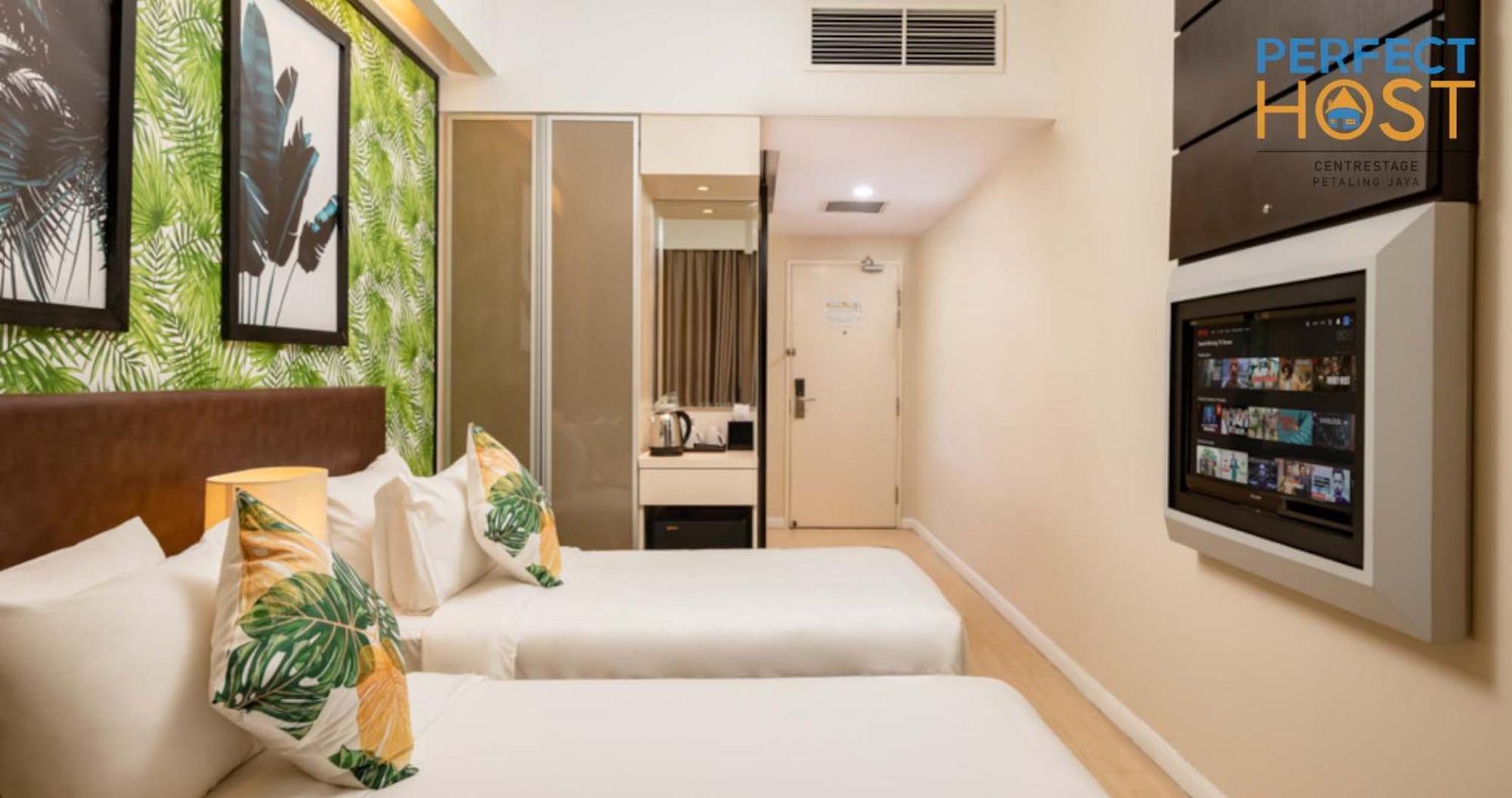 Hotel Centrestage Petaling Jaya By Perfect Host Exterior foto Deluxe Room