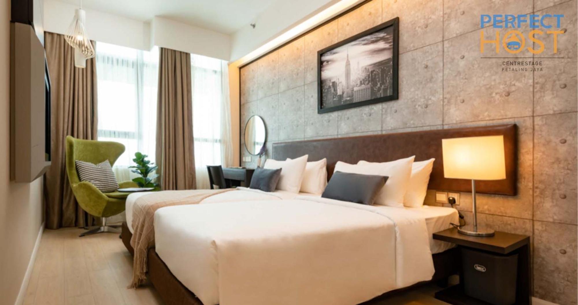 Hotel Centrestage Petaling Jaya By Perfect Host Exterior foto Deluxe Room