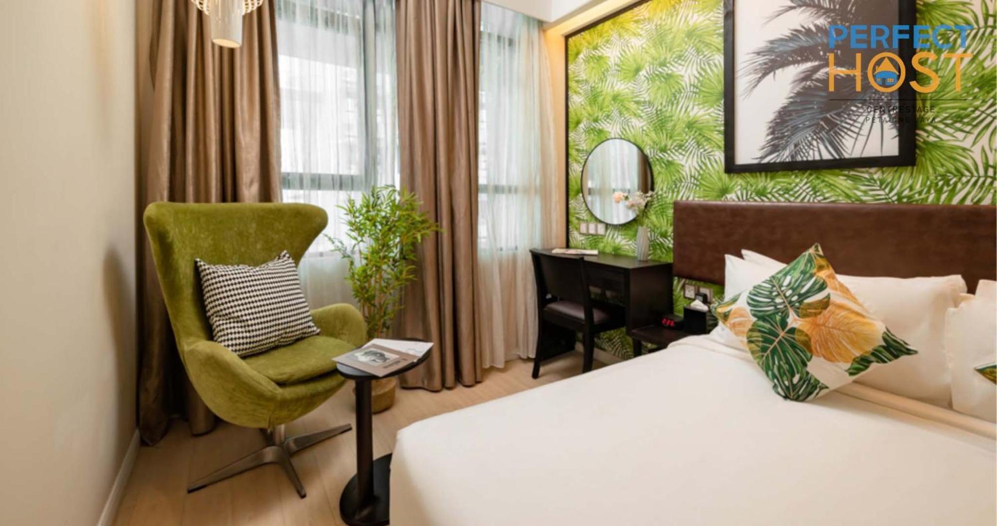 Hotel Centrestage Petaling Jaya By Perfect Host Exterior foto Deluxe Room